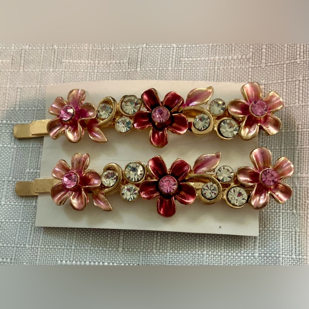 Hair accessories, Bobby pins